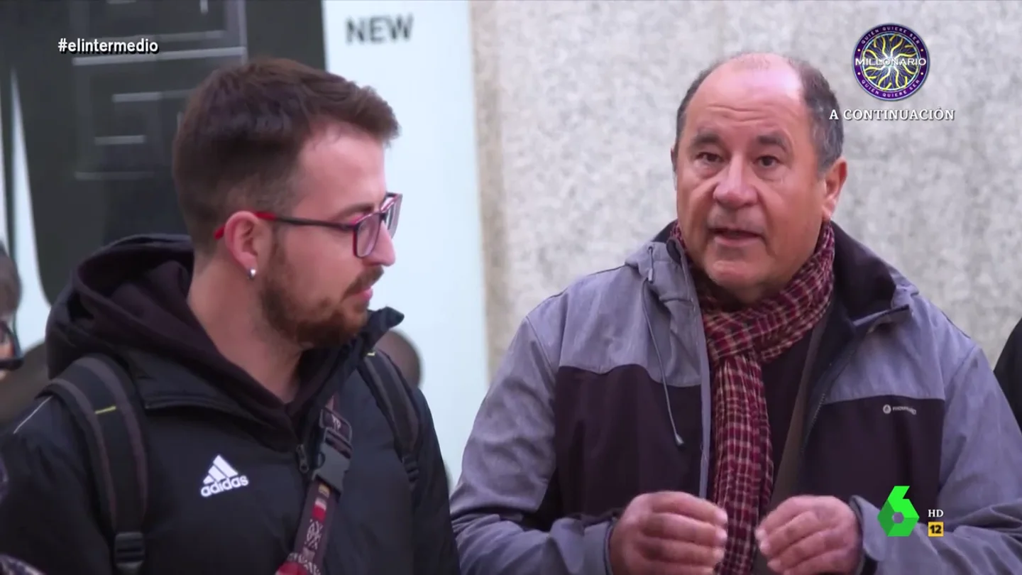 "Los camareros y tienen una vida": un hombre defiende regular el horario de la hostelería "Los camareros y tienen una vida": un hombre defiende regular el horario de la hostelería