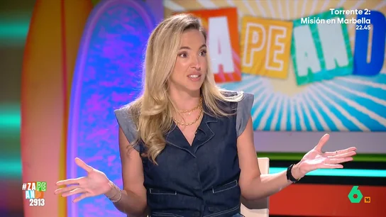Isabel Forner llega con 'resaca' al plató de Zapeando: "Abres la boca y no se sabe si eres Patty o Selma" Isabel Forner llega con 'resaca' al plató de Zapeando: "Abres la boca y no se sabe si eres Patty o Selma"