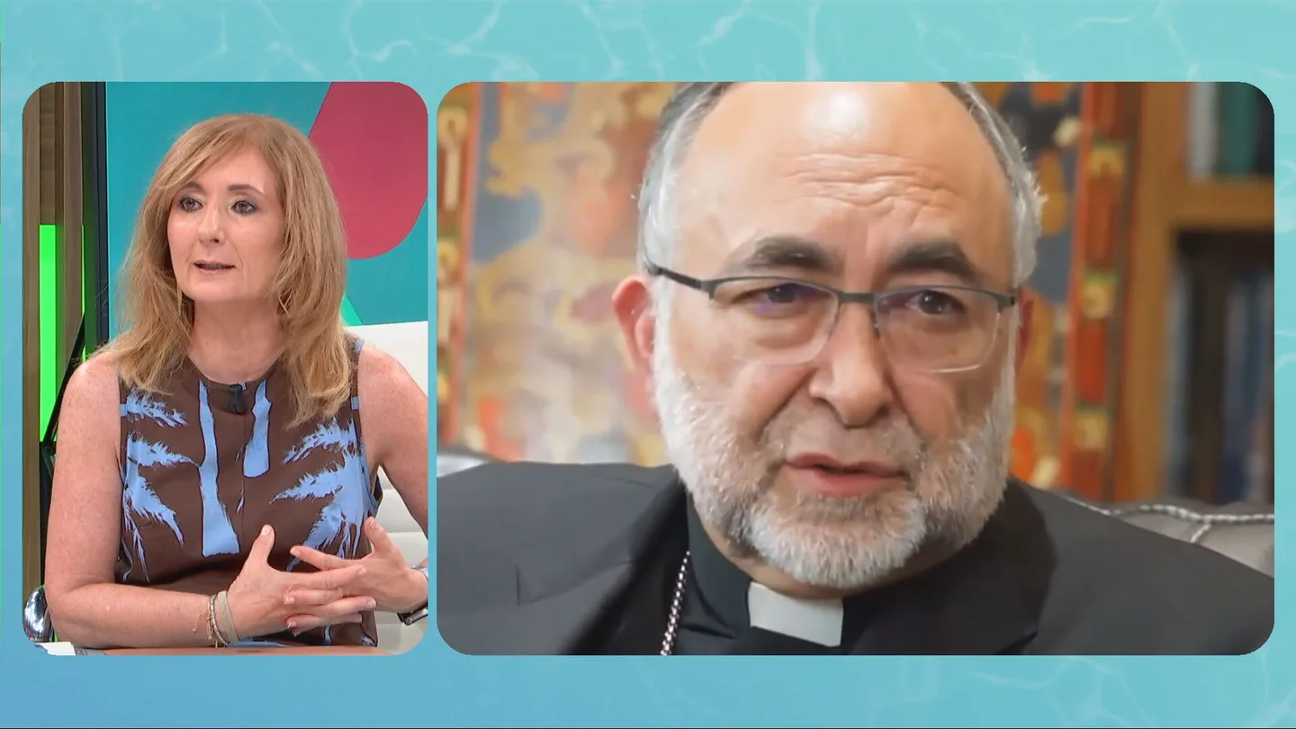 Mayte Alcaraz opina sobre los calificativos de "moritos" del arzobispo de Oviedo: "Es indignante y que se crea representante de la Iglesia" Mayte Alcaraz opina sobre los calificativos de "moritos" del arzobispo de Oviedo: "Es indignante y que se crea representante de la Iglesia"