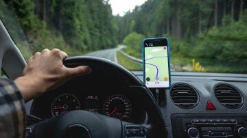 Coche con navegador GPS Coche con navegador GPS