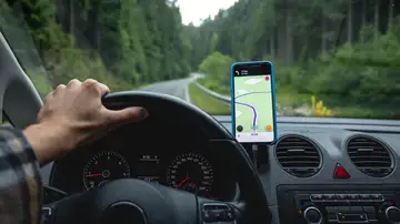 Coche con navegador GPS Coche con navegador GPS