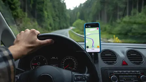 Coche con navegador GPS Coche con navegador GPS