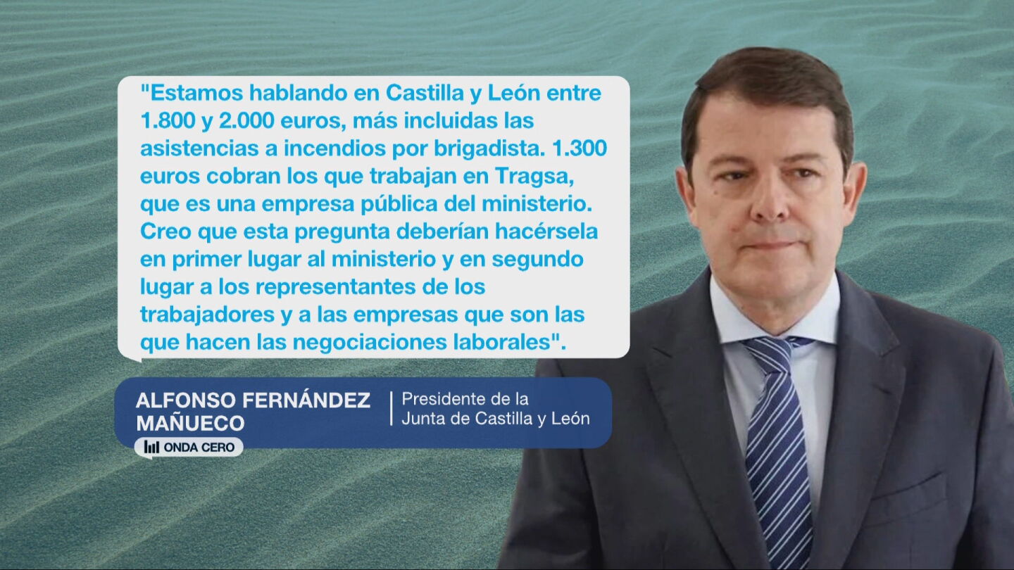 Alfonso Ferández Mañueco hablando sobre las nóminas de los bomberos en Castilla y León