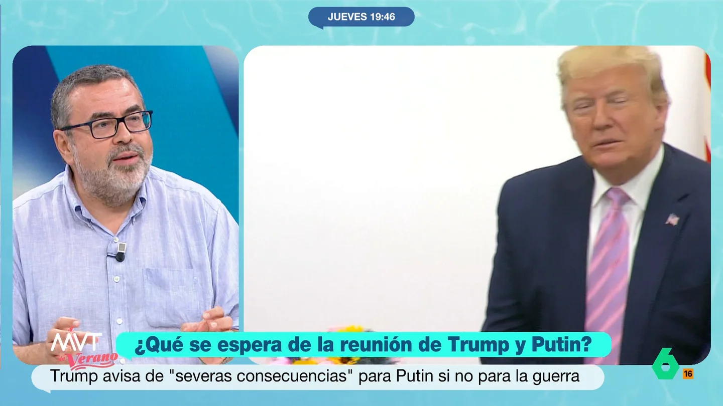 Pedro Rodríguez: "Trump cree que puede burlar las reglas, pero es que está lidiando con Putin" El profesor de Relaciones Internacionales se muestra muy crítico con la cumbre que se va a celebrar en pocas horas entre el presidente ruso y el estadounidense.