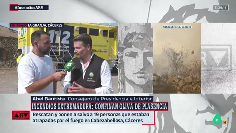 El mensaje del consejero de Presidencia de Extremadura, a quienes se resisten a dejar su hogar por el incendio: "Lo más preciado que tenemos es la vida" El mensaje del consejero de Presidencia de Extremadura, a quienes se resisten a dejar su hogar por el incendio: "Lo más preciado que tenemos es la vida"