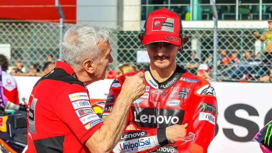 Davide Tardozzi y 'Pecco' Bagnaia Davide Tardozzi y 'Pecco' Bagnaia