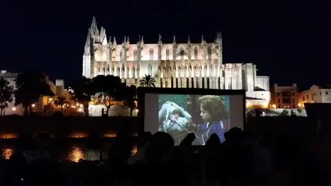 Cinema a la Fresca Cinema a la Fresca