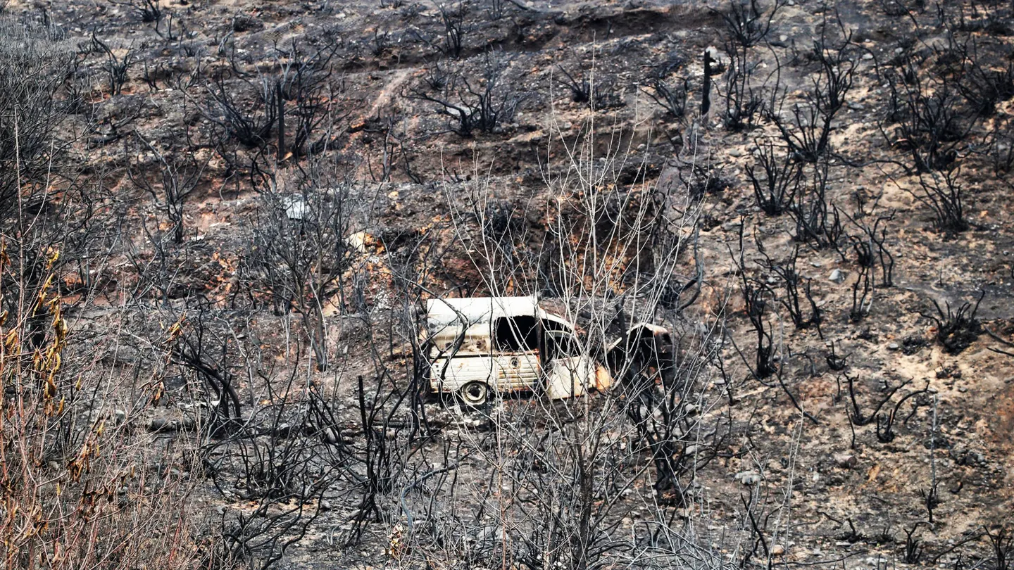 Vista de una paraje quemado por el incendio en Las Médulas. Vista de una paraje quemado por el incendio en Las Médulas.