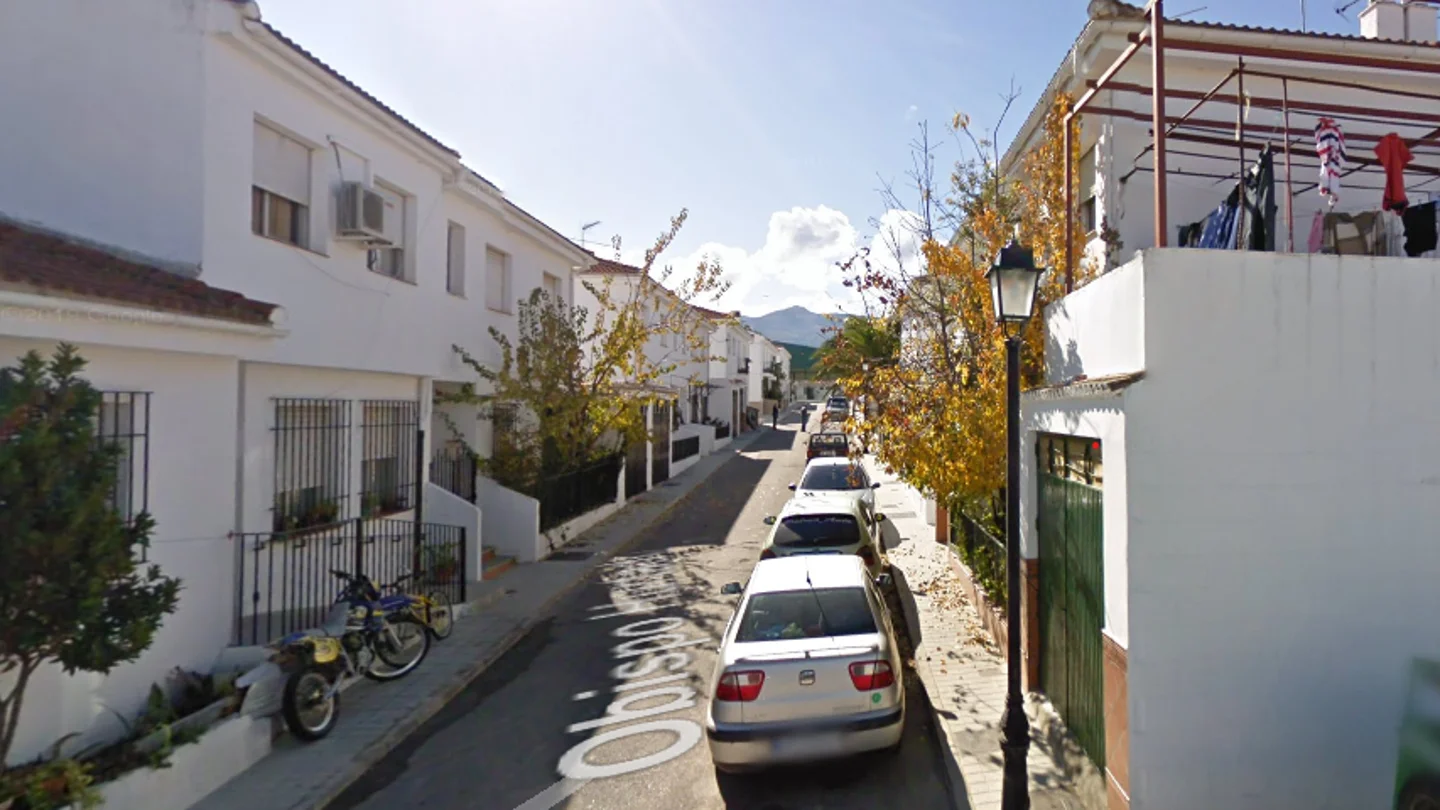 Calle Obispo Hurtado del municipio granadino de Arenas de Rey. Calle Obispo Hurtado del municipio granadino de Arenas de Rey.