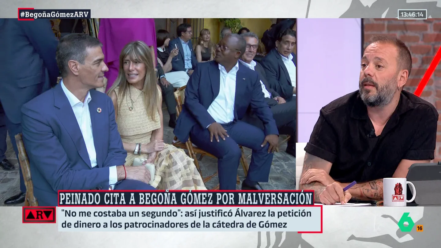 Maestre señala que el juez Peinado es alguien "peligroso" para la democracia: "Busca acabar con alguien políticamente porque le cae mal" Maestre señala que el juez Peinado es alguien "peligroso" para la democracia: "Busca acabar con alguien políticamente porque le cae mal"