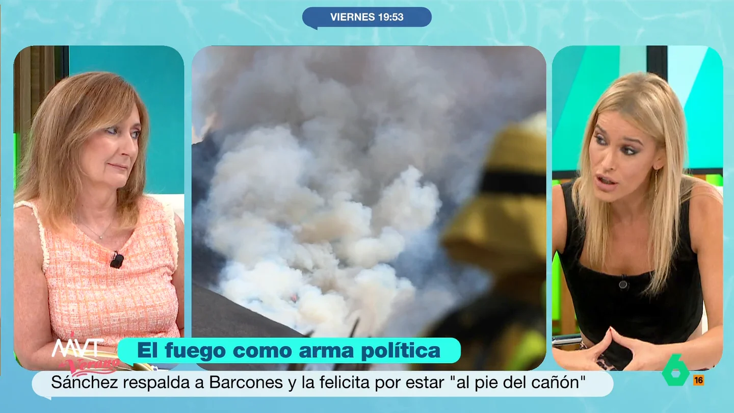 Afra Blanco: "El PP, cada vez que gestiona una crisis, ataca a los profesionales para sacarse responsabilidades de encima" Afra Blanco y Mayte Alcaraz debaten sobre el cruce de acusaciones entre Partido Popular y Gobierno a cuenta de los incendios forestales. La sindicalista defiende que "quien ha insultado y mentido son los líderes del PP".