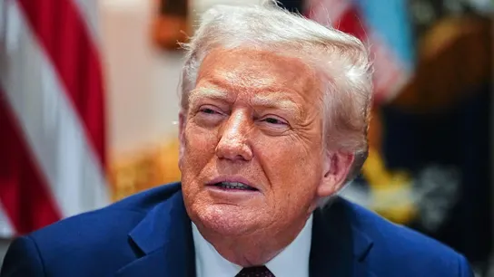 El presidente de Estados Unidos (EEUU), Donald Trump, durante la reunión de gabinete de este martes. El presidente de Estados Unidos (EEUU), Donald Trump, durante la reunión de gabinete de este martes.