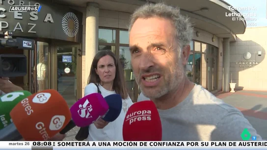 La emoción de Daniel Guzmán al desvelar que conocía la enfermedad de Verónica Echegui: "Lo mantuve en secreto, me pidió que fuera discreto" La emoción de Daniel Guzmán al desvelar que conocía la enfermedad de Verónica Echegui: "Lo mantuve en secreto, me pidió que fuera discreto"