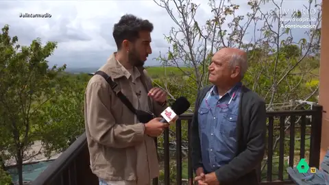 Isma Juárez, sobre la posibilidad de que haya un apagón mensual: "Que esté bien anunciado para que yo esté fuera de España" El reportero ha visitado la ecoaldea de Valdepiélagos. Su cofundador, Víctor Torre, le ha contado cómo vivió el apagón y ha afirmado que le gustaría que, por ley, hubiera uno cada mes.