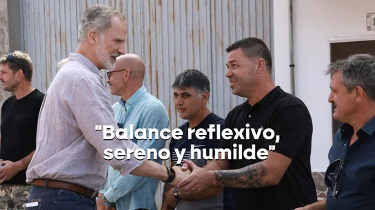 El rey pide una reflexión a "todos los niveles administrativos" tras los trágicos incendios en su visita a Cáceres El rey pide una reflexión a "todos los niveles administrativos" tras los trágicos incendios en su visita a Cáceres