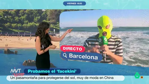 María Lamela se parte de risa al ver a Sergio López con un 'facekini': "Es un caco en Tomorrowland" El reportero se suma a una moda procedente de china: el 'facekini'. Este complemento es una especie de pasamontañas para la playa, utilizado para protegerse de las picadas de las medusas y del sol.