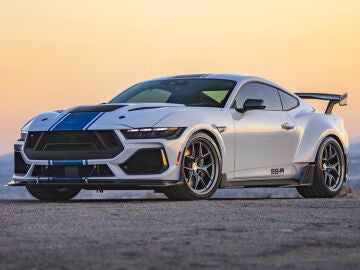 Brutal. El Shelby Super Snake-R es realmente un espect&aacute;culo visual y sonoro