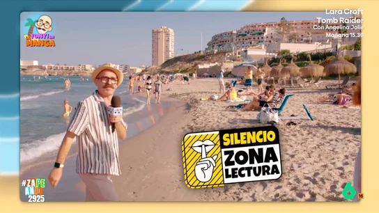 Yonyi Arenas descubre una 'zona de lectura' en la playa de La Manga: "Igual que hay una para perricos, otra para lectores" Yonyi Arenas cierra su visita a la playa de La Manga, en Murcia, preguntando a los bañistas qué libros están leyendo y montando sus propias olimpiadas junto al mar. El resultado, en este vídeo.