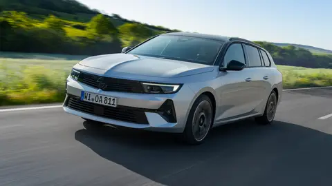 El Opel Astra Sport Tourer tiene enormes virtudes que la obsesión por los SUV no permite apreciar Opel Astra Sport Tourer