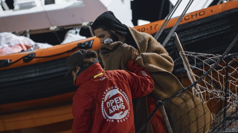 Imagen de archivo de un rescate de migrantes por parte de Open Arms en Italia