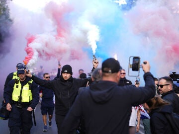 Epping se convierte en epicento del racismo en el Reino Unido: cinco ultras, detenidos por asediar un centro de menores