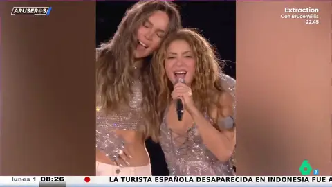 Shakira sorprende en pleno concierto subiendo a Belinda al escenario: así suena la versión conjunta de 'Día de enero' Shakira sorprende en pleno concierto subiendo a Belinda al escenario: así suena la versión conjunta de 'Día de enero'
