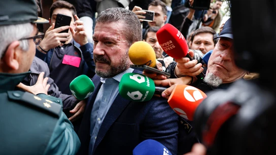 El exsecretario autonómico de Emergencias Emilio Argüeso antes de declarar como investigado el 11 de abril de 2025 El exsecretario autonómico de Emergencias Emilio Argüeso antes de declarar como investigado el 11 de abril de 2025
