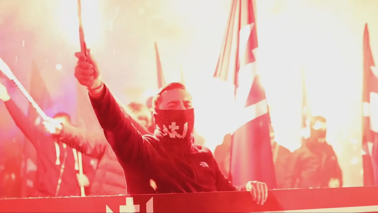 Así es 'Núcleo Nacional', el grupo neonazi que jalea la paliza a dos menores del centro de Hortaleza (Madrid) Así es 'Núcleo Nacional', el grupo neonazi que jalea la paliza a dos menores del centro de Hortaleza (Madrid)
