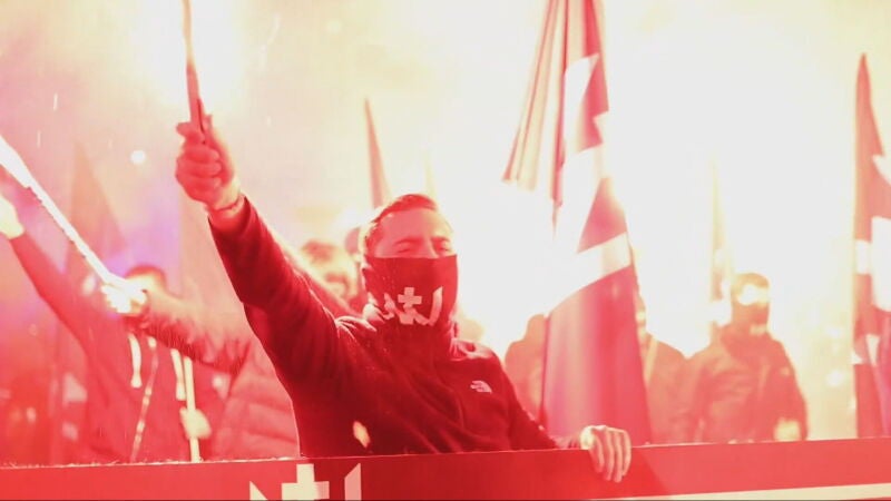 Así es 'Núcleo Nacional', el grupo neonazi que jalea la paliza a dos menores del centro de Hortaleza (Madrid)