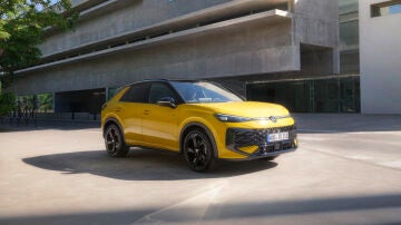 El nuevo Volkswagen T-Roc adopta los rasgos de diseño de su hermano mayor, el Tiguan