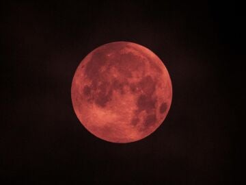 Imagen de archivo de un eclipse total de luna