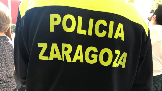 Imagen de archivo de un Policía Local de Zaragoza Imagen de archivo de un Policía Local de Zaragoza
