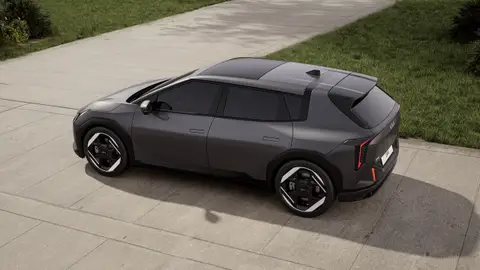 Kia, a la chita callando, se ha convertido en una de las referencias en materia de tecnología eléctrrica Kia EV4