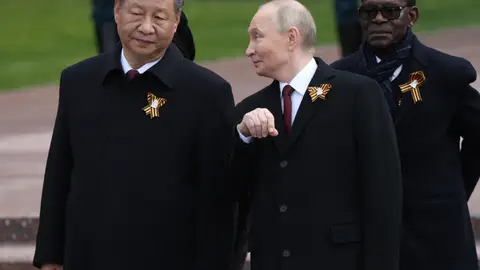 El presidente ruso, Vladimir Putin, con su homólogo chino, Xi Jinping El presidente ruso, Vladimir Putin, con su homólogo chino, Xi Jinping