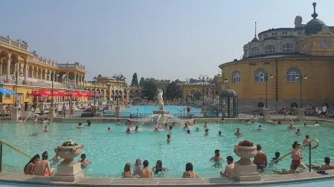 Széchenyi Termal Bath Széchenyi Termal Bath