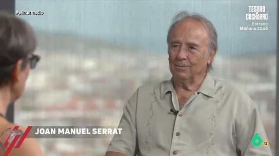 Joan Manuel Serrat recuerda sus grandes giras con Sabina o Miguel Ríos: "Nos hemos visto en calzoncillos muchas veces" Thais Villas repasa junto a Joan Manuel Serrat la vida y obra de este mito viviente de la música española en este vídeo, donde asegura que echa de menos aquellas giras en las que, mientras otros piensan en volver, él pensaba en ir.