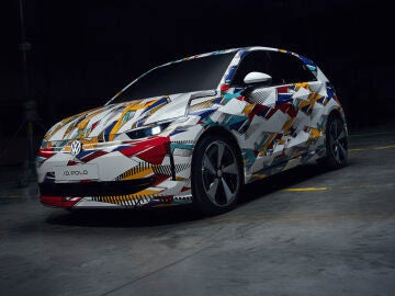 El volkswagen Polo, uno de los utilitarios m&aacute;s populares, tiene el futuro asegurado, aunque ser&aacute; el&eacute;ctrico