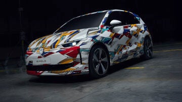 El volkswagen Polo, uno de los utilitarios m&aacute;s populares, tiene el futuro asegurado, aunque ser&aacute; el&eacute;ctrico