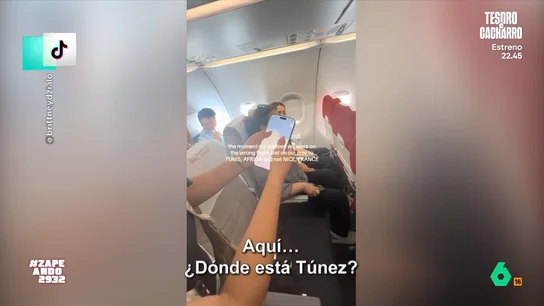 Dos turistas se equivocan al comprar un billete de avión y terminan en otro continente: "¿Dónde está Túnez?" Las chicas querían viajar a Niza, pero, debido a que la pronunciación en inglés es similar, la compra de los billetes no terminó como ellas esperaban y descubrieron, en pleno vuelo, el error en sus billetes.
