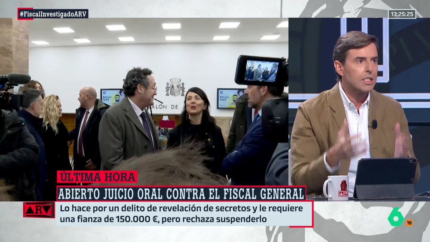Pablo Montesinos exige la dimisión del fiscal general: "El Ministerio Fiscal no puede estar dirigido por una persona que va a sentarse en el banquillo" Pablo Montesinos exige la dimisión del fiscal general: "El Ministerio Fiscal no puede estar dirigido por una persona que va a sentarse en el banquillo"