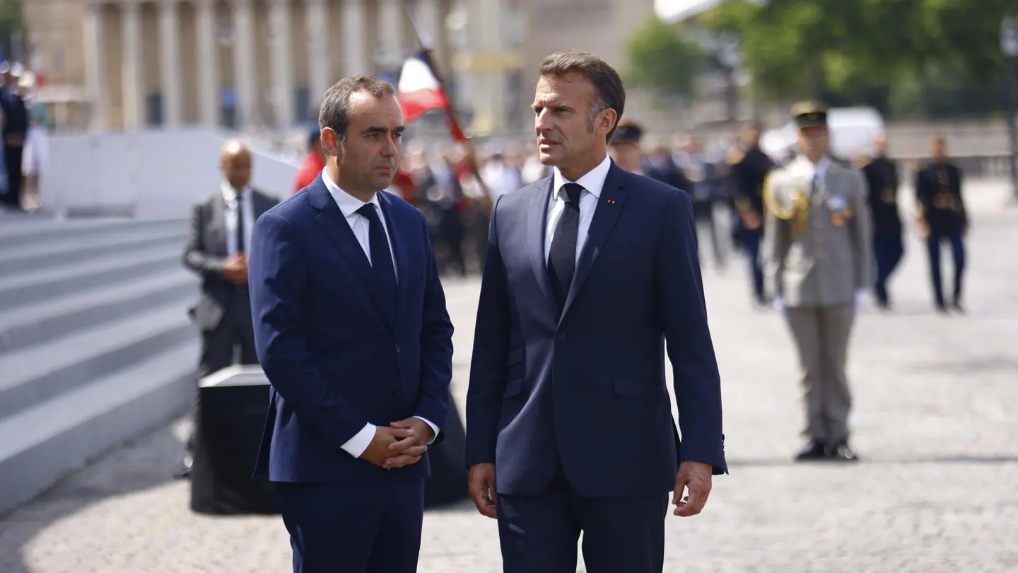 Sébastien Lecornu, nuevo primer ministro fiel a Macron que estuvo a un paso de ser monje Sébastien Lecornu, nuevo primer ministro fiel a Macron que estuvo a un paso de ser monje