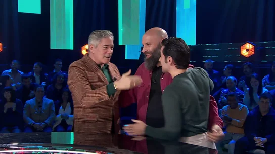 El tenso momento de Boris Izaguirre en 'Tesoro o cacharro': "Nunca imaginé que viviría un momento de tensión como este" El tenso momento de Boris Izaguirre en 'Tesoro o cacharro': "Nunca imaginé que viviría un momento de tensión como este"