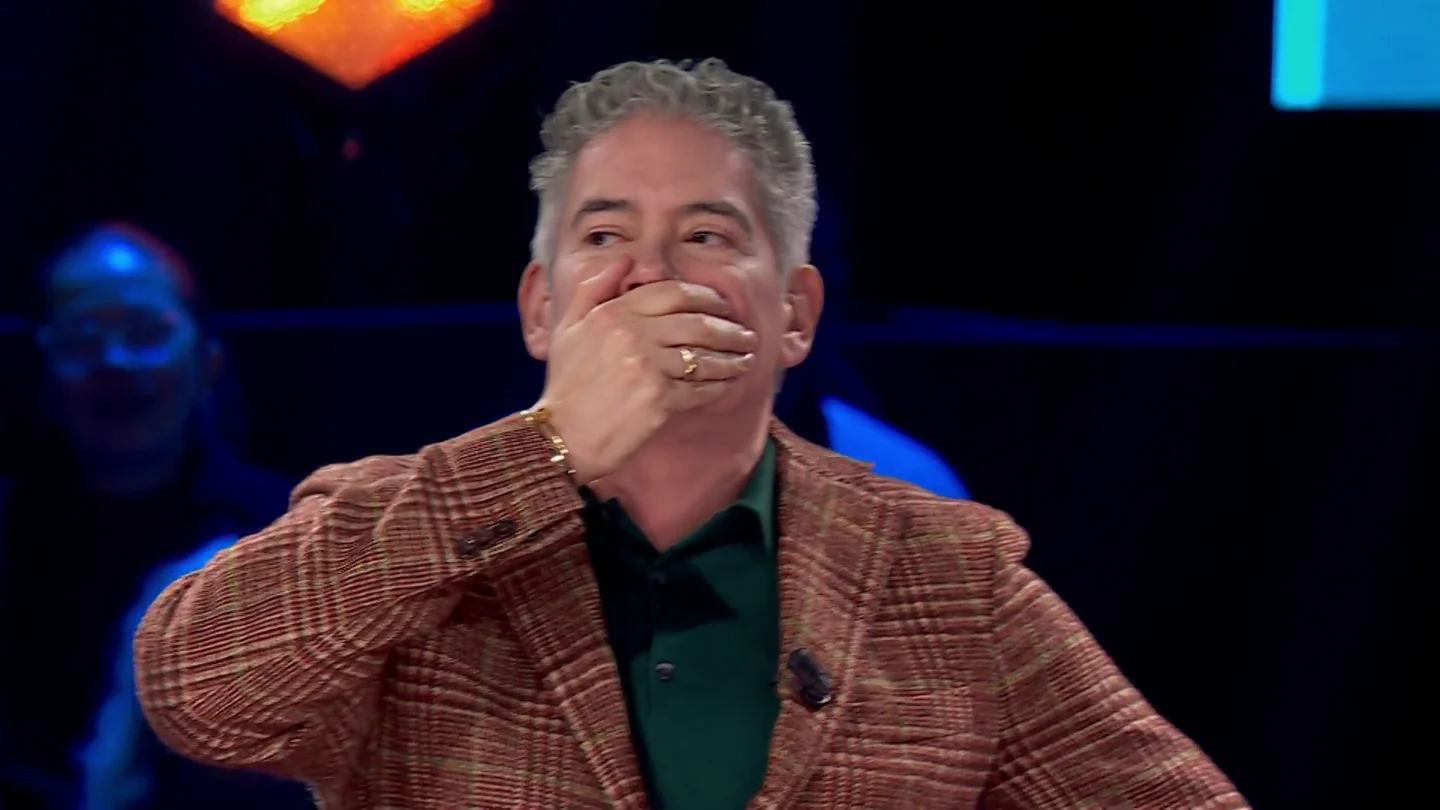 "¡Sois crueles!": La reaccion de Boris Izaguirre tras perder los concursantes 10.000 euros en 'Tesoro o cacharro' "¡Sois crueles!": La reaccion de Boris Izaguirre tras perder los concursantes 10.000 euros en 'Tesoro o cacharro'