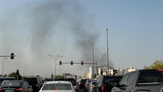 Humo tras registrarse varias explosiones en Doha, Qatar Humo tras registrarse varias explosiones en Doha, Qatar