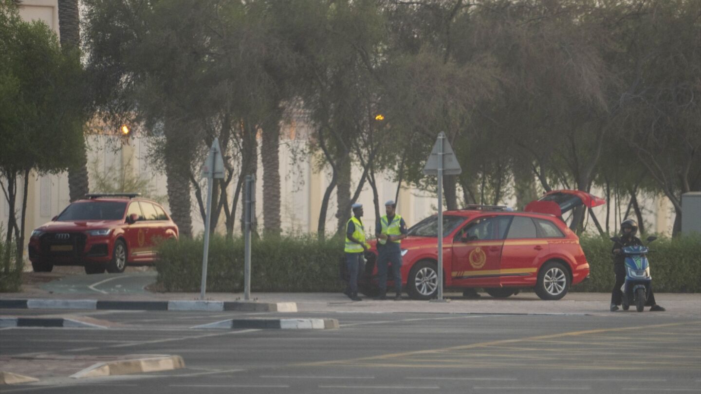 Personal de seguridad tras el ataque israelí en Doha (Qatar)