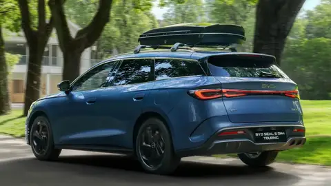 Los coches chinos ofrecen una relación calidad-precio que hace años no teníamos en Europa BYD Seal 6 DM-i