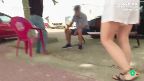 El tenso encuentro de un recaudador de la Asociación de Feriantes con Equipo de Investigación: "¿Sois de laSexta? A tomar por..." Equipo de Investigación intenta conocer cómo funciona realmente el negocio de las ferias y tiene un tenso encontronazo con uno de los responsables de la Asociación de Feriantes que mandan en la de Toledo.