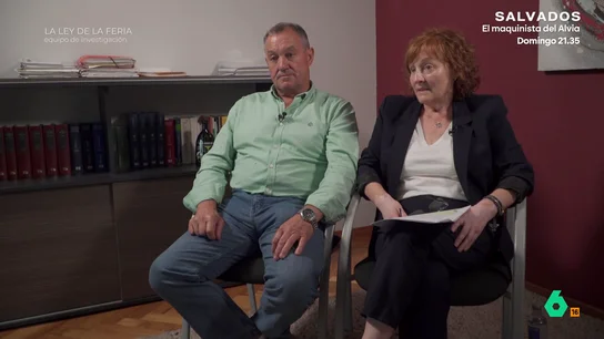 Hablan los padres de Iván, muerto en una atracción de feria: "Un aparato con más de 40 años y sin revisiones, eso es un asesinato" Lola Hervella y Secundino Castaño defienden en este vídeo que el presidente de la comisión de fiestas de Matamala sabía que la atracción en la que murió su hijo Iván estaba funcionando con la documentación incompleta.