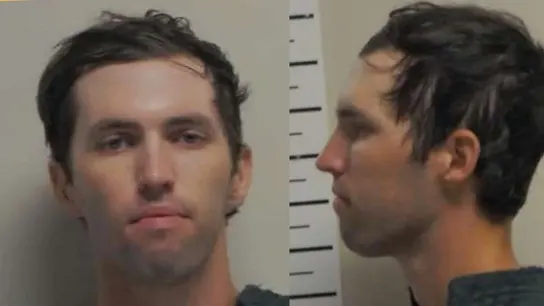 El detenido por el asesinato de Charlie Kirk es Tyler Robinson, un joven de 22 años El detenido por el asesinato de Charlie Kirk es Tyler Robinson, un joven de 22 años
