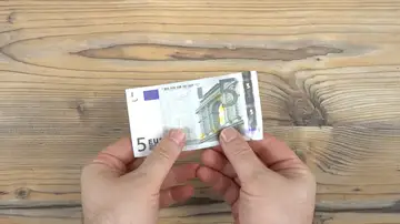 Billete de cinco euros Billete de cinco euros